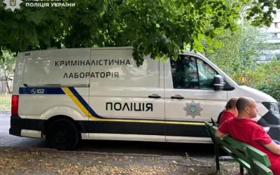 Удар ножем у серце через конфлікт у хостелі: у Києві затримали підозрюваного у вбивстві