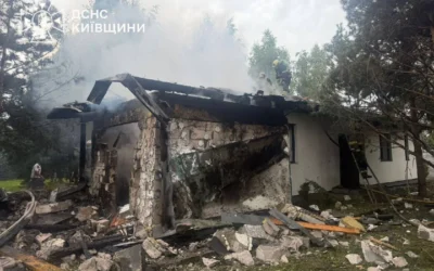 Російська атака БпЛА на Київщину: унаслідок обстрілів двоє людей дістали поранення (фото)