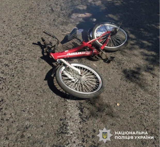 Смертельний наїзд на 6-річну велосипедистку: на Київщині затримали нетверезого водія трактора