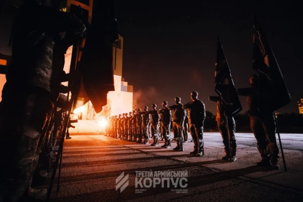 Церемонія прощання з полковником Коновальцем у Київі: повернення праху в Україну