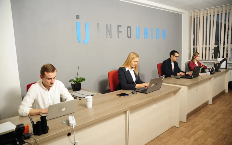 Фото - INFOUNION - создание сайтов, SEO продвижение и раскрутка сайтов, контекстная реклама, SMM, просування сайтів (seo) у Києві