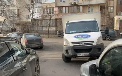 Фото - Pityevaya voda "Etalon", доставка води у Києві