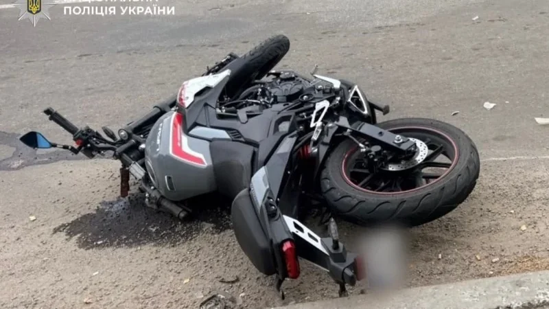 На Київщині внаслідок зіткнення з авто травмувався 15-річний мотоцикліст