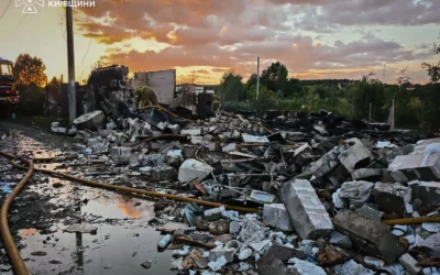 Двоє людей загинули, ще одна постраждала через атаку БпЛА на село Лісне на Київщині