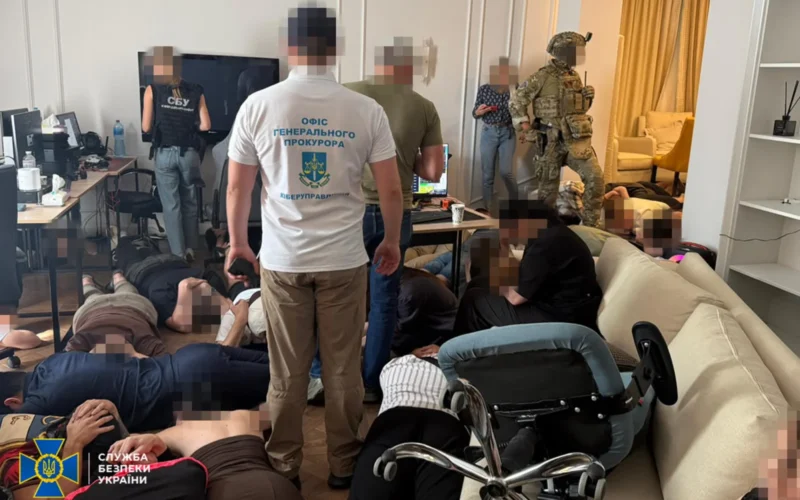 Криптошахрайство на $1 мільйон щомісяця: у Києві викрили хакерів, які «обнуляли» гаманці громадян ЄС