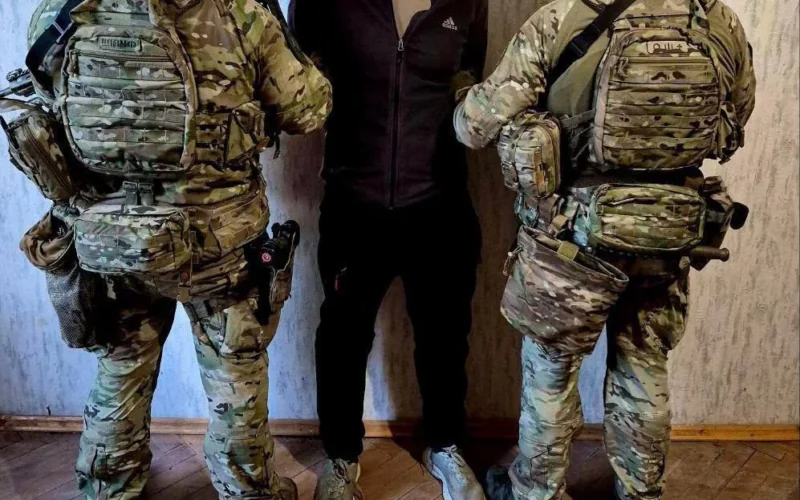У Києві затримали військового, який 23 рази вистрілив в директора клініки репродуктології (відео)
