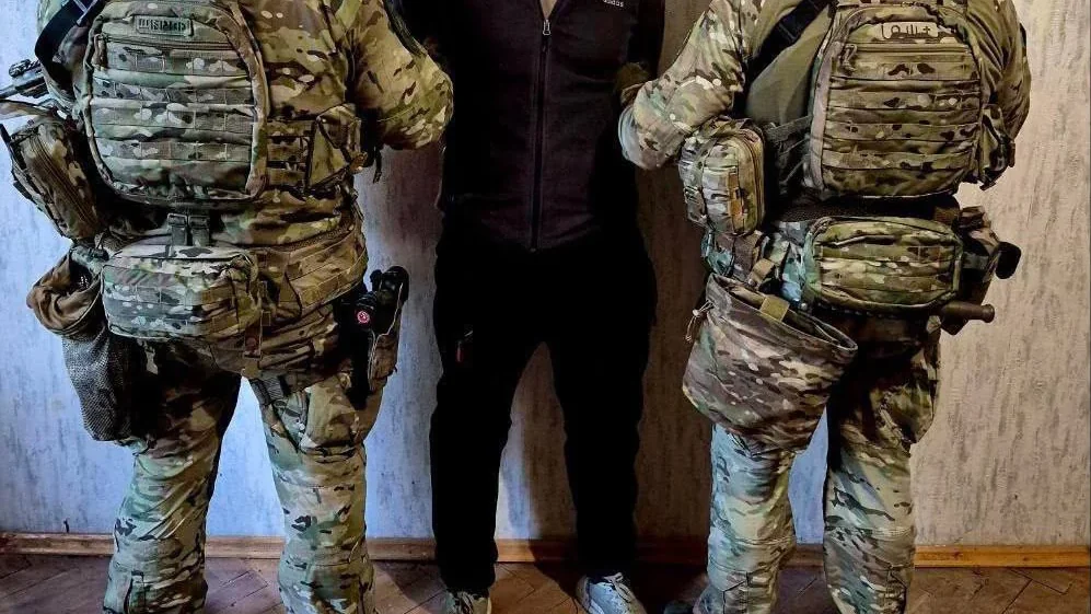 У Києві затримали військового, який 23 рази вистрілив в директора клініки репродуктології (відео)