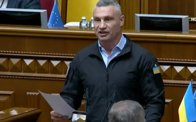 Кличко виступив у Верховній Раді та відкинув звинувачення щодо підготовки Києва до зими