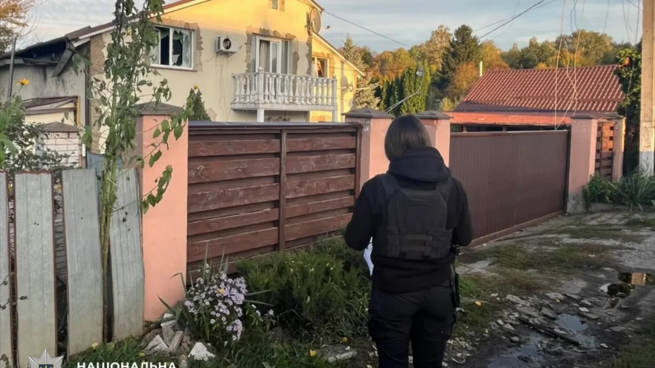 Нічна атака на Київщину: четверо поранених, один будинок знищено вщент та ще 16 пошкоджено
