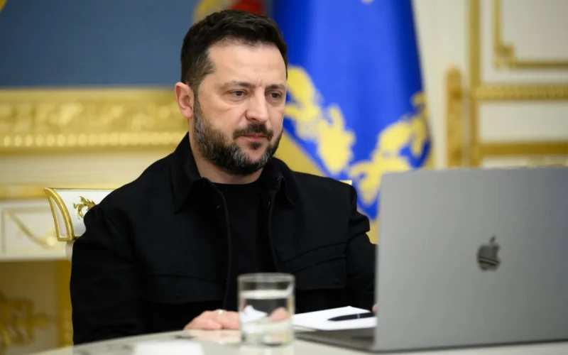 Зеленський заявив, що партнери не попередили про балістичну атаку на Київ