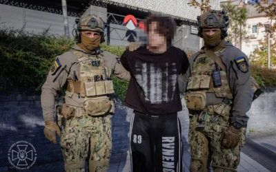 СБУ затримала в Києві 18-річного російського агента: коригував удари по Одесі й Дніпру та готував теракт у столиці (відео)