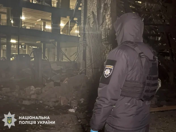 Російський удар по Києву: загинув чоловік, є поранена та руйнування