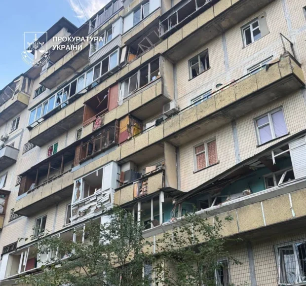 Четверо загиблих, 25 постраждалих: наслідки вечірньої та ранкової атак росіян по Києву