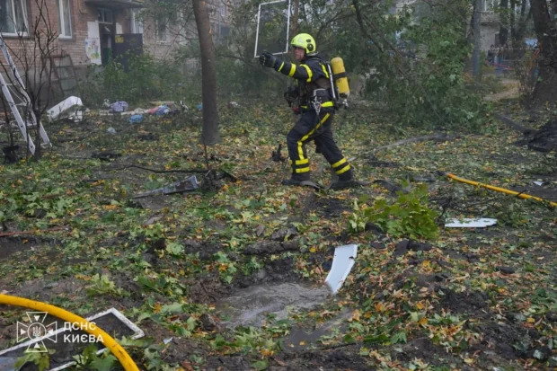 У Києві 8 людей постраждали внаслідок російської атаки, ще 12 людей вдалося врятувати