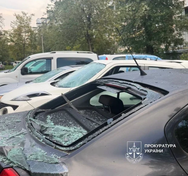Четверо загиблих, 25 постраждалих: наслідки вечірньої та ранкової атак росіян по Києву